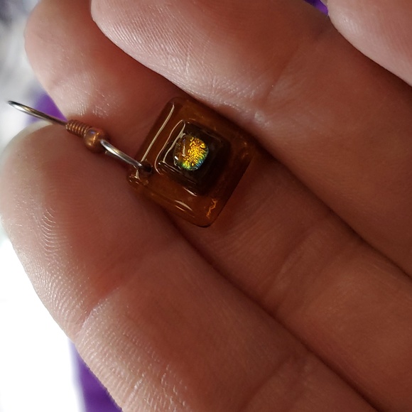 Amber bead Earrings - Picture 3 of 4